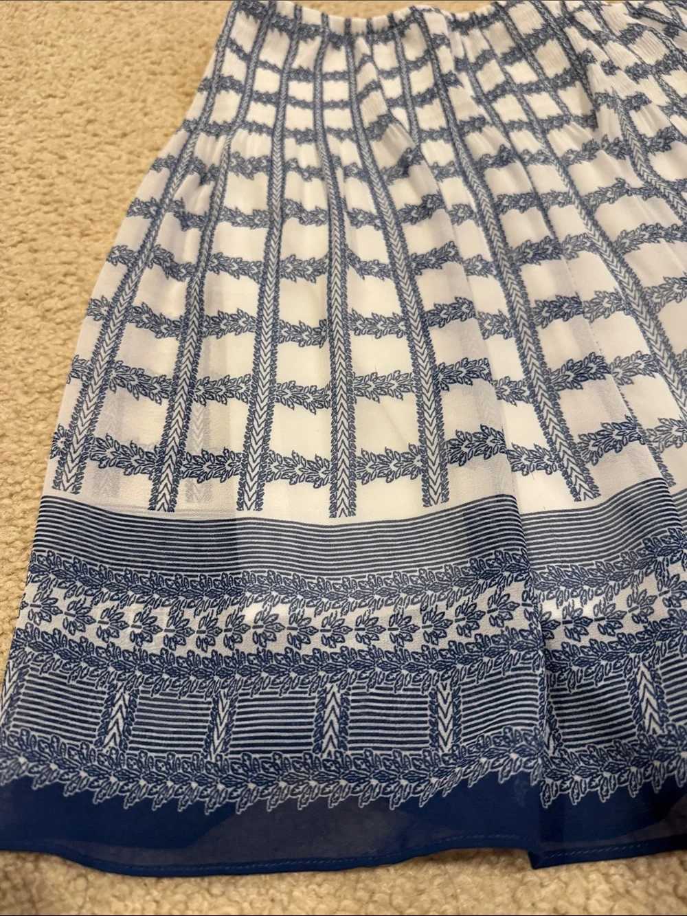 *Blue and White Patterned Womens Skirt - Picture 3 of 4